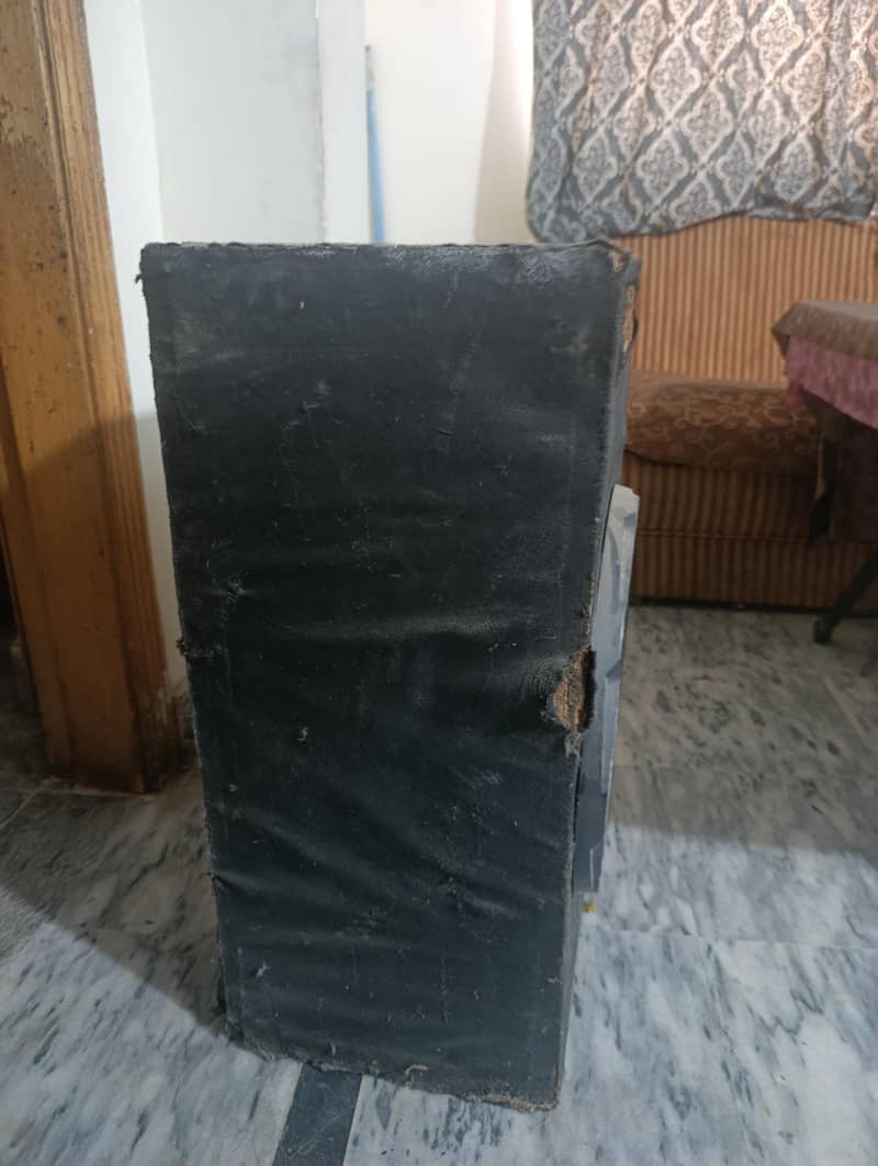 speaker with box buffer 2