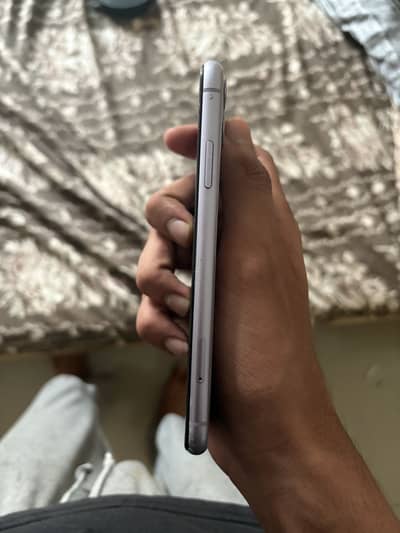 Apple iPhone 11 facotry unlock