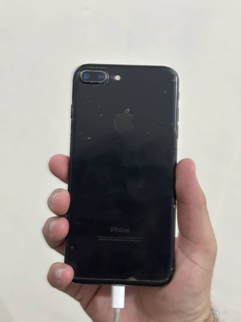 Apple iPhone 7 Plus 2