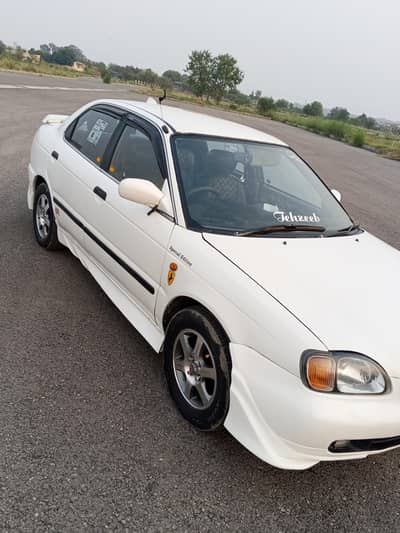 Suzuki Baleno 2003