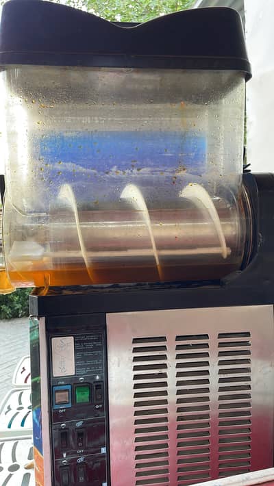 Slush machine