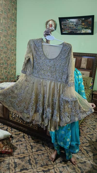 hand made bridal dress full kam wala one 1 hour use
