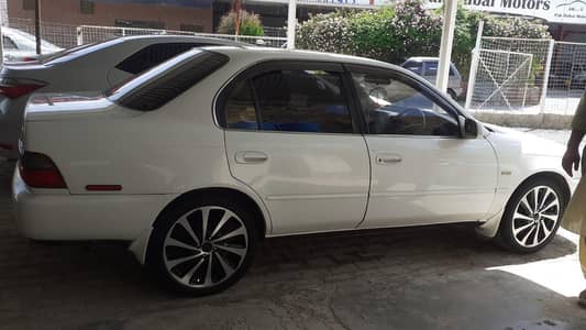 Toyota Corolla XE 1995