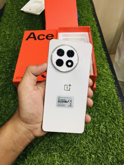 Oneplus Ace 5 12+12/256GB Complete Box