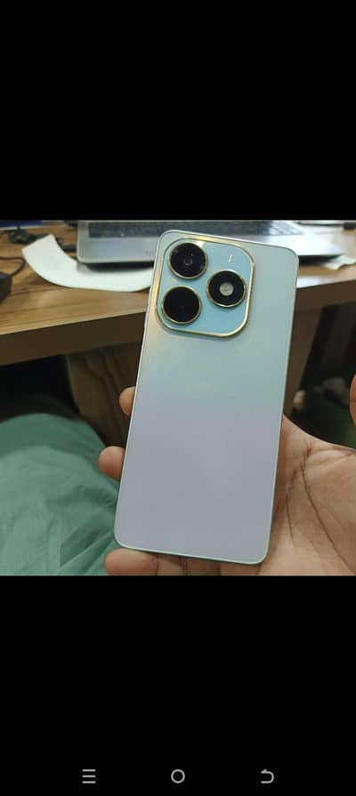 Tecno Spark 20