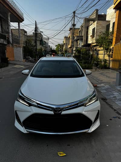 Toyota Altis Grande X 2021 beige interior