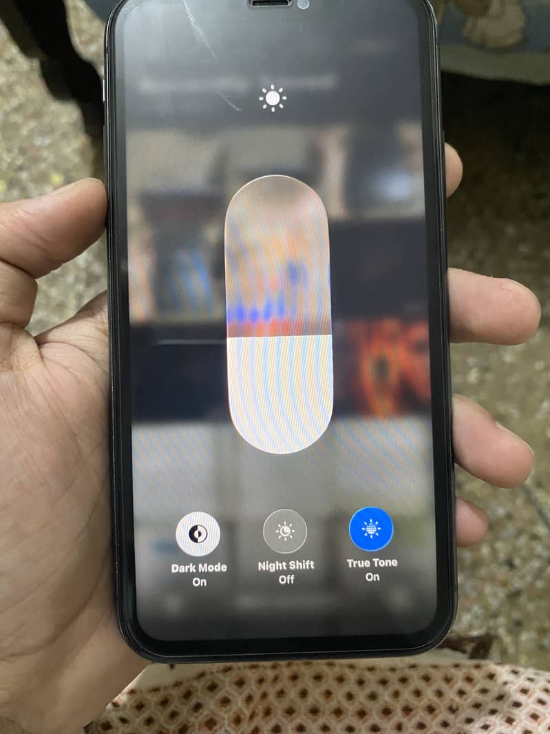 Apple iPhone 11 3