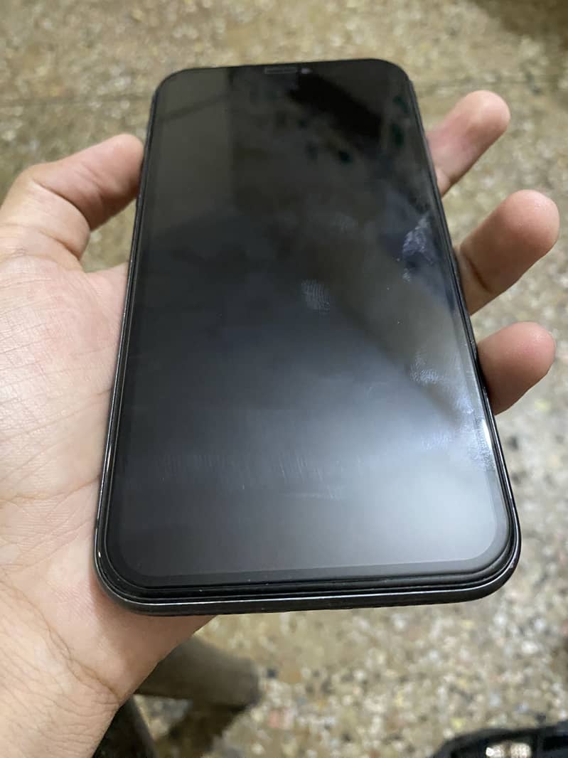 Apple iPhone 11 5