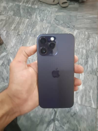 iPhone 14 Pro Max