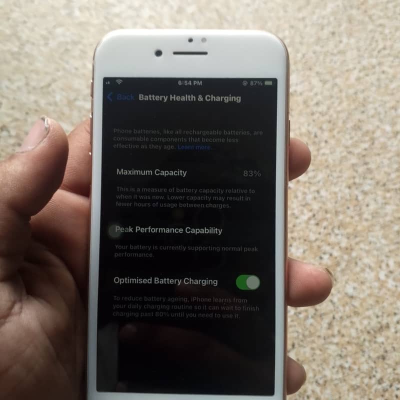 Apple iPhone 8 6