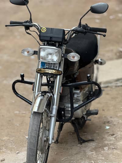 Honda 125 special edition