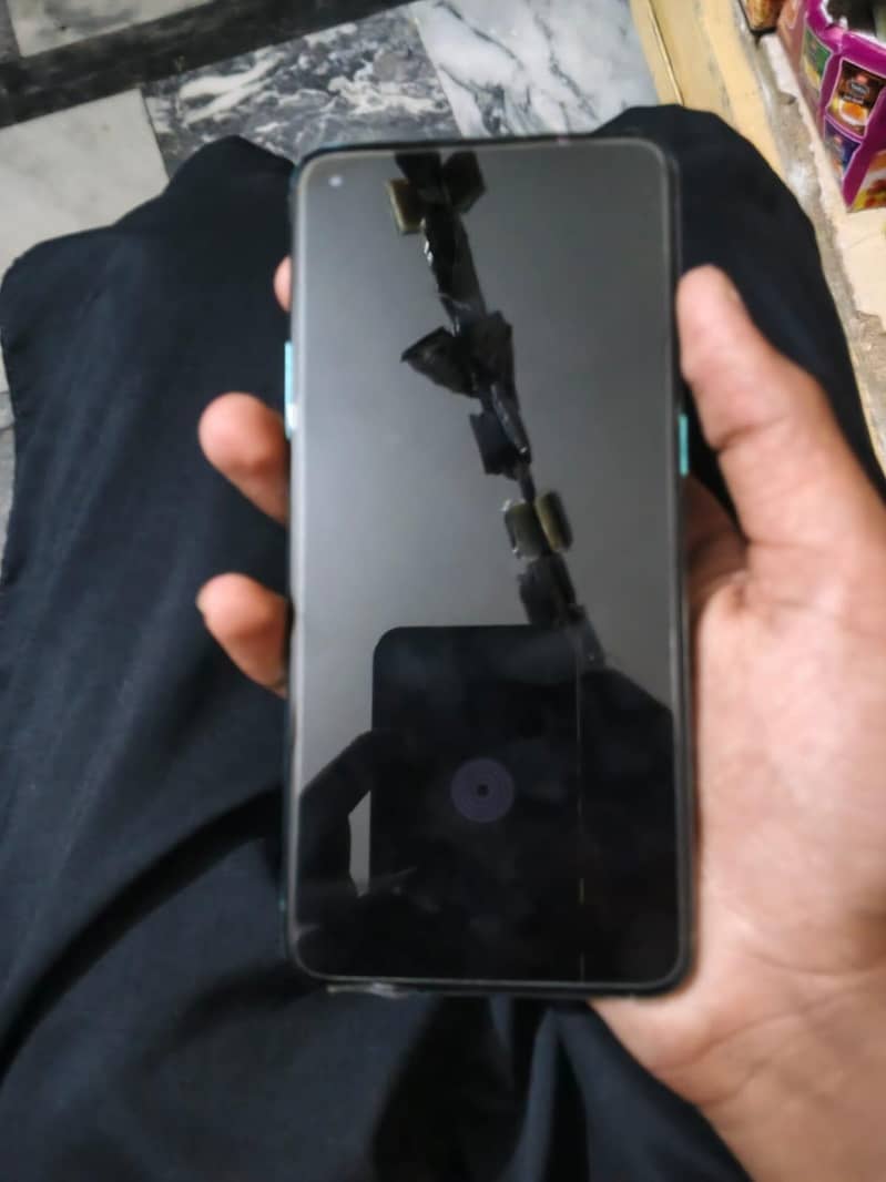 One Plus 8T 5