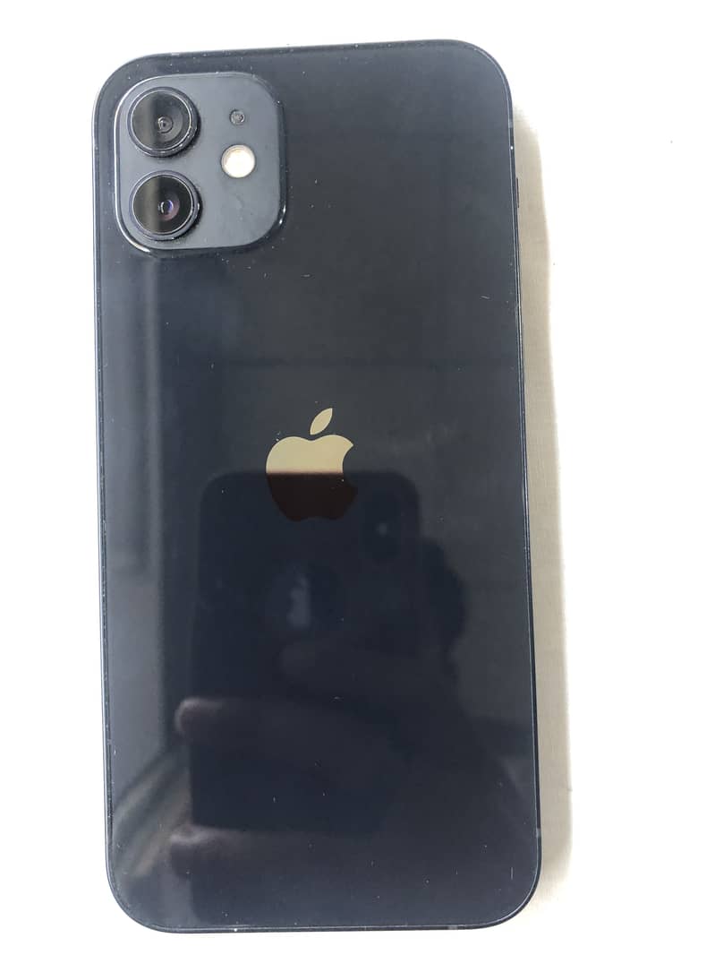 IPhone 12 3