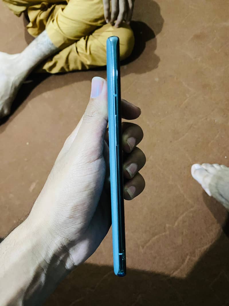 One Plus 9 Pro 4