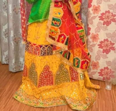 mehandi dress