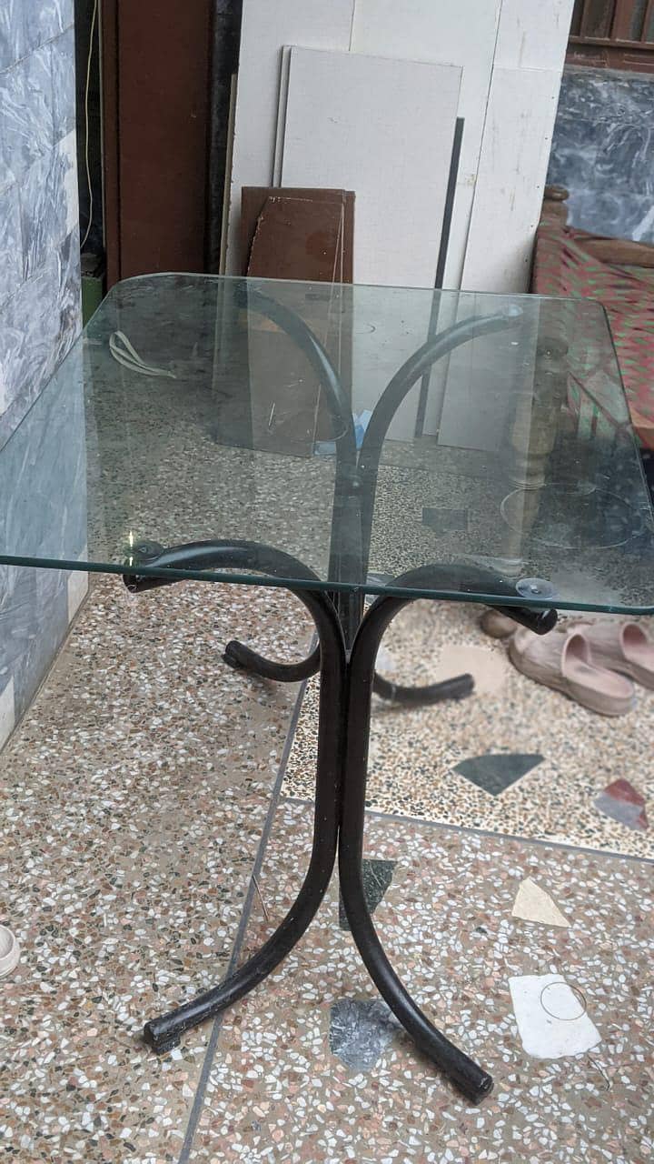 only table 0