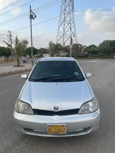 Toyota Platz 1999