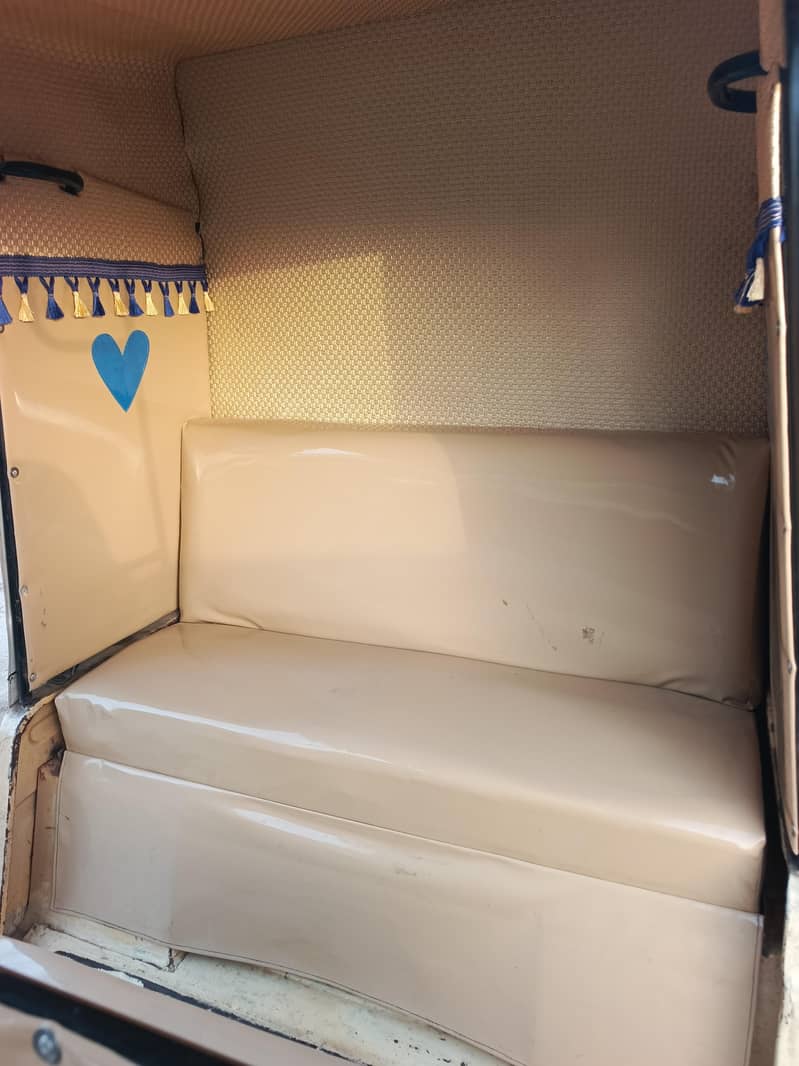auto Rickshaw 3