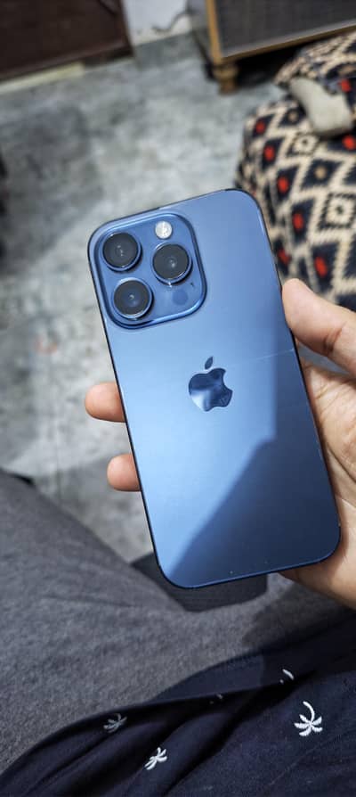 Apple iPhone 15 Pro LLA model 256gb blue titanium back replaced