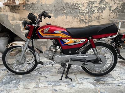 Honda Cd70 2025 Red