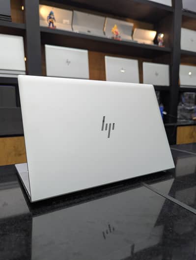 HP EliteBook 830 G8 | Core i7 11th Gen | Touch Screen