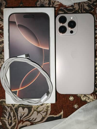 Apple iPhone 16 Pro Max