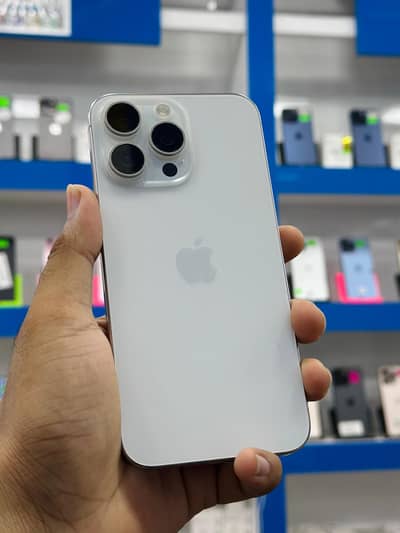 Apple iPhone 15 Pro Max 256GB White Water Pack