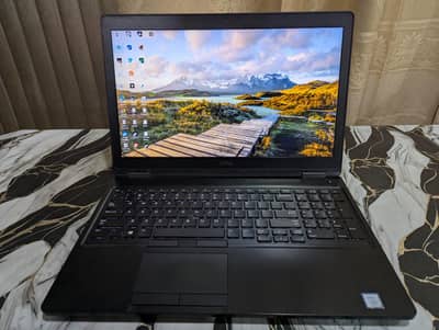 Dell precision 3520 core i7 7gen 16/256gb