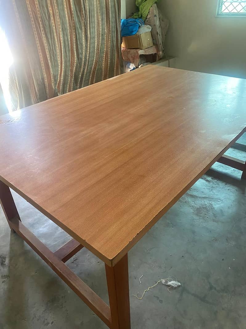 Table size 6*4 3
