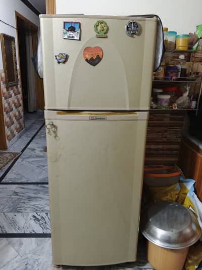 Dawalance refrigerator model 9188D