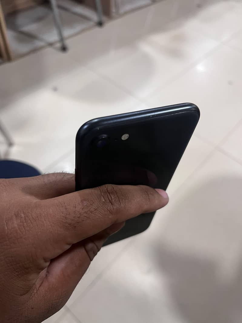 Apple iPhone SE 1