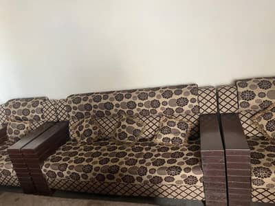 sofa new condition