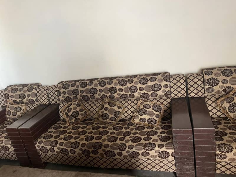 sofa new condition 0