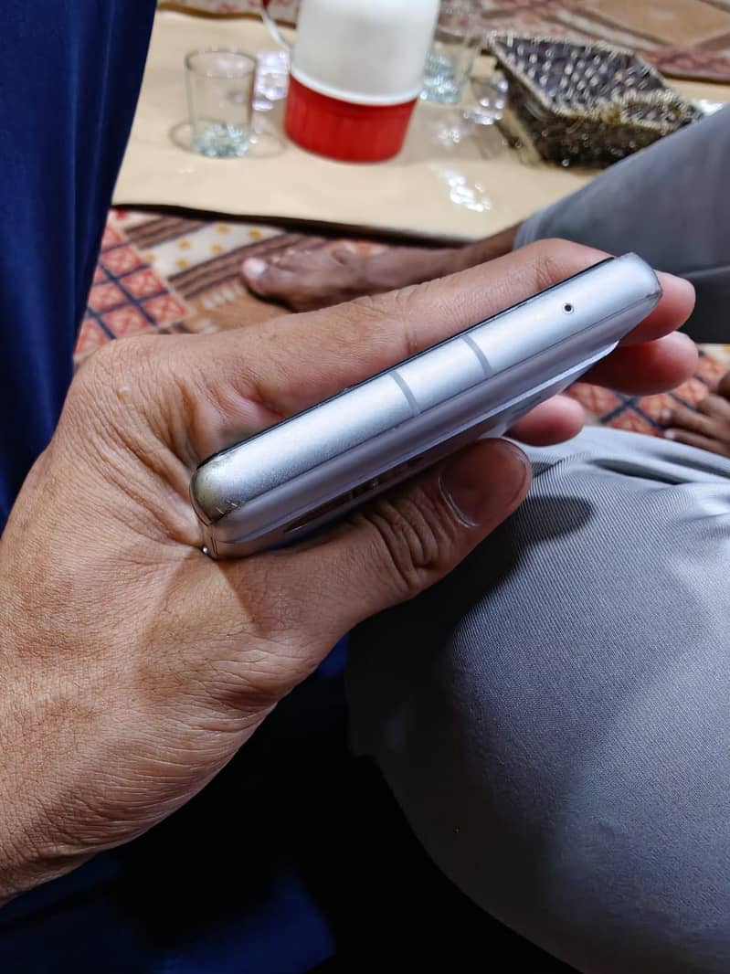 Google Pixel 7a 4