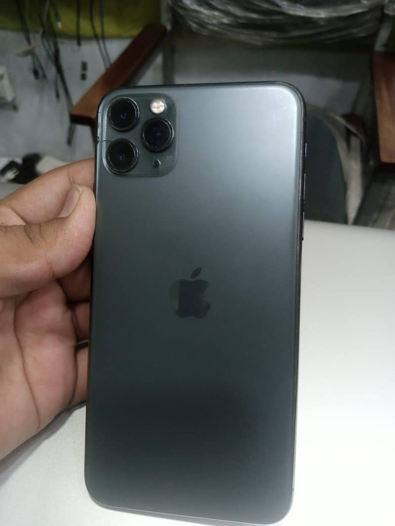 iphone 11 pro max 1