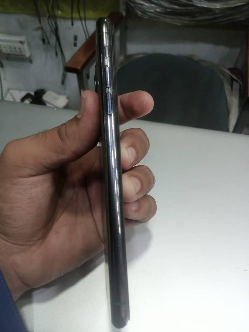 iphone 11 pro max 5