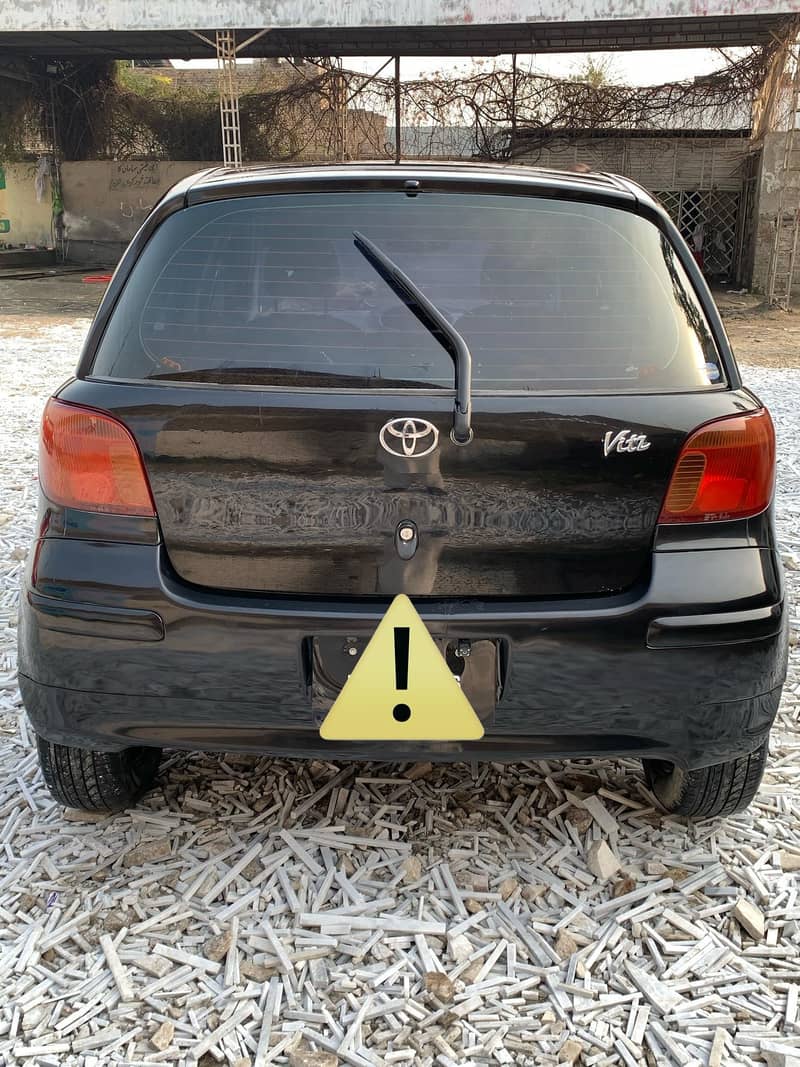 Toyota vitz 1300 cc 2002 8