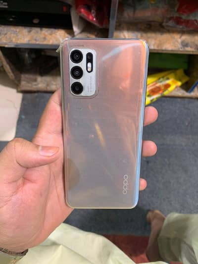 OPPO Reno 6