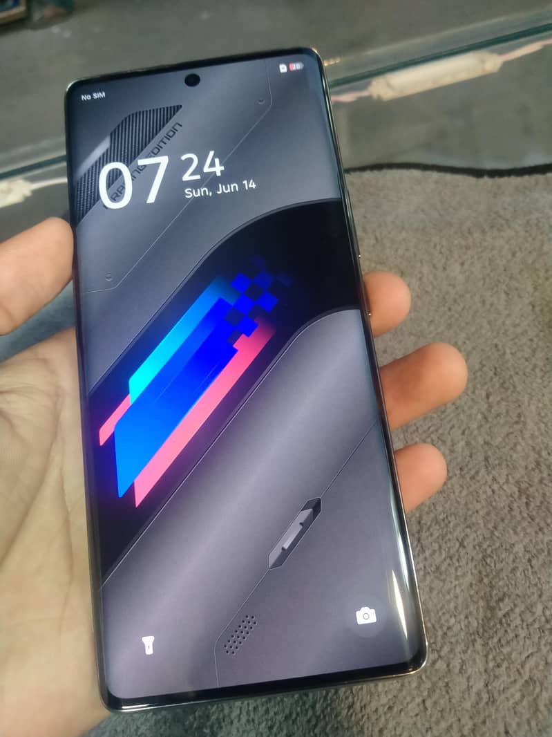Infinix Note 40 Pro Plus 3