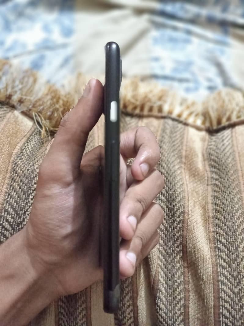 Google Pixel 4a 1