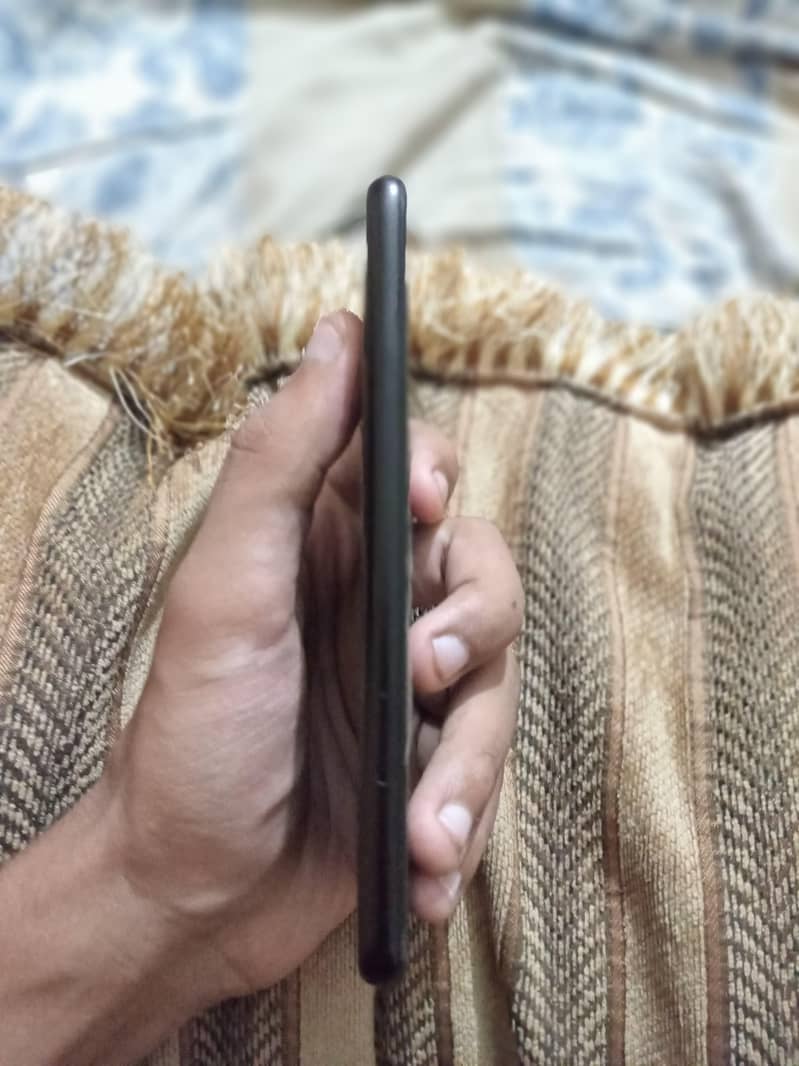 Google Pixel 4a 3