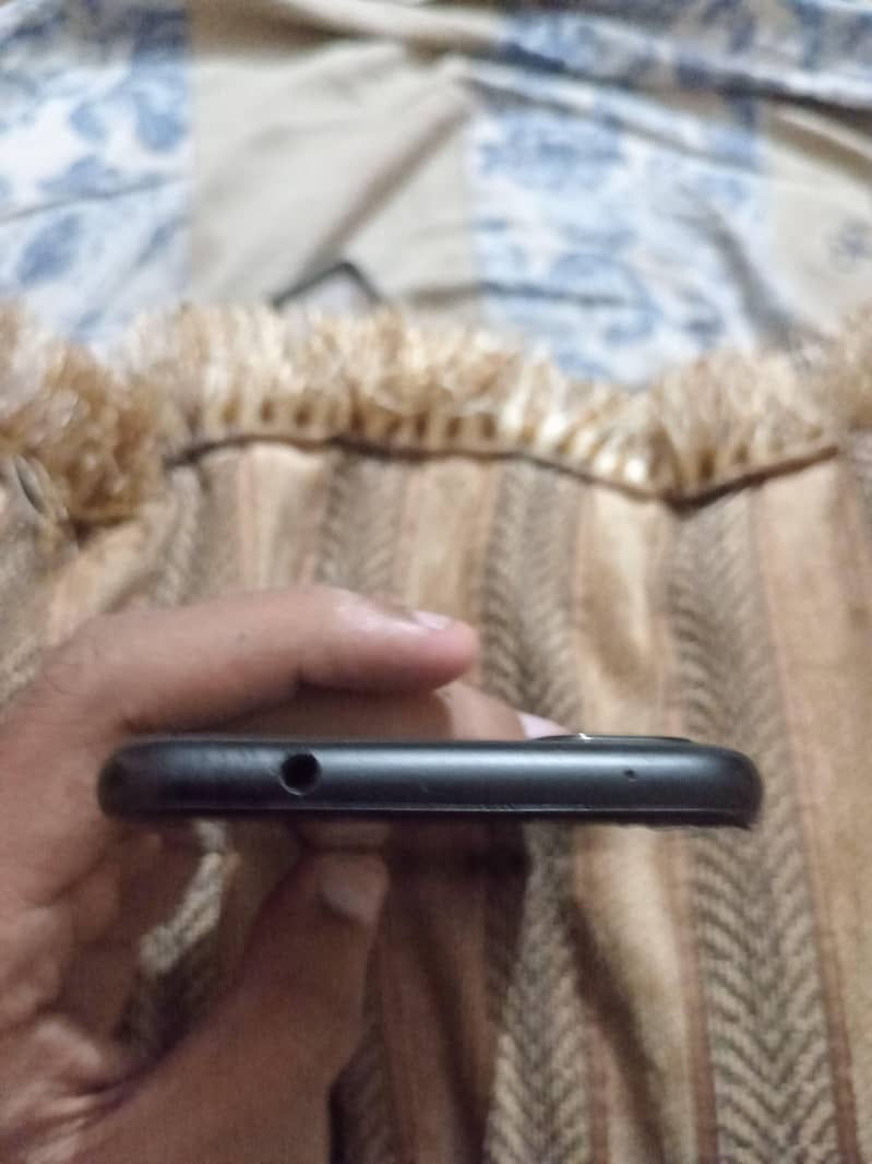 Google Pixel 4a 4