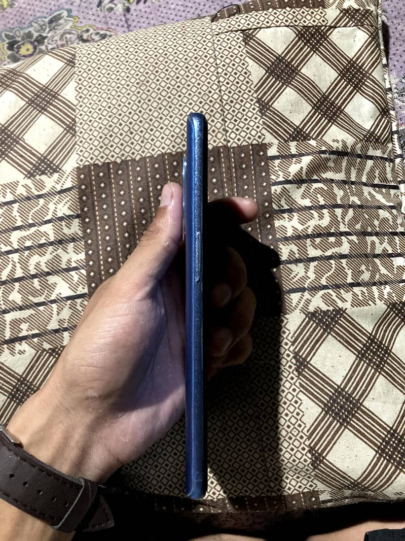 One Plus 9 4