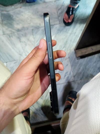 Apple iPhone 15 plus