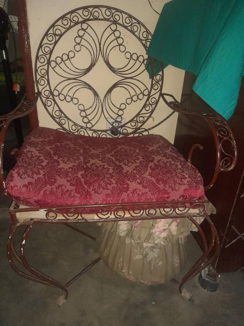 Iron Sofa 1