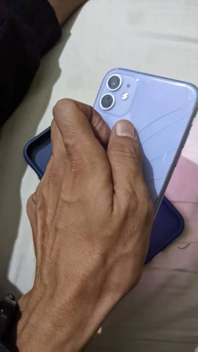 Apple iPhone 11