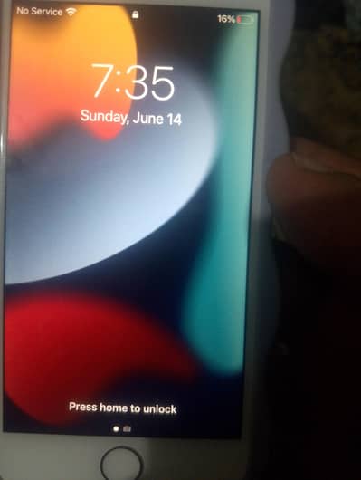 Apple iPhone 7