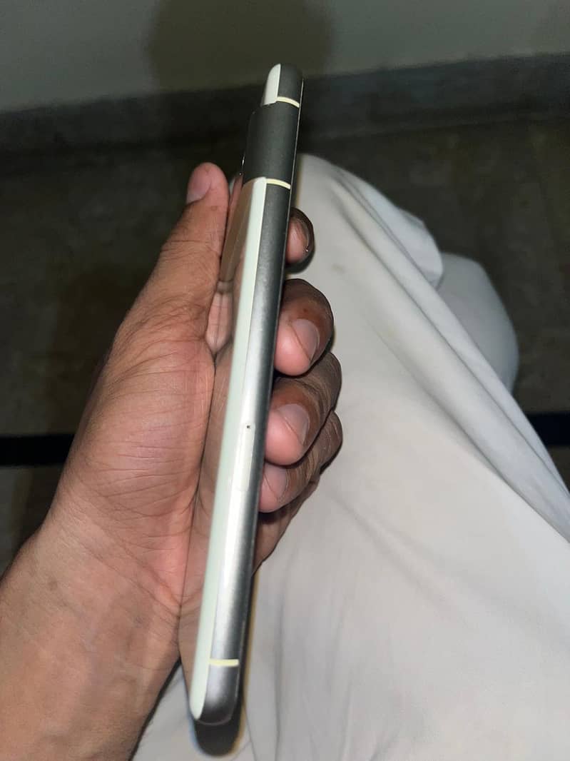 Google Pixel 7 2
