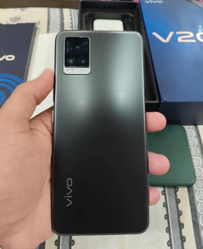 Vivo V20 8/128gb With Complete Box
