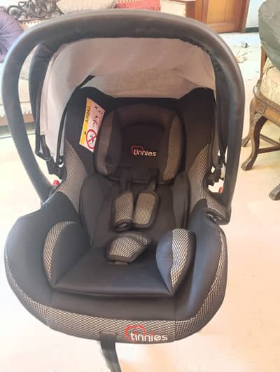 Baby carry cot plus car seat